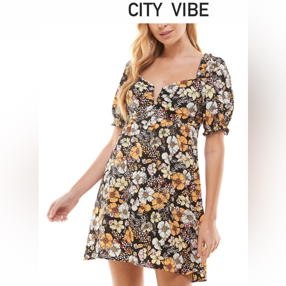 CITY VIBE  Juniors' Notched-Neck Tie-Back Dress , Size S